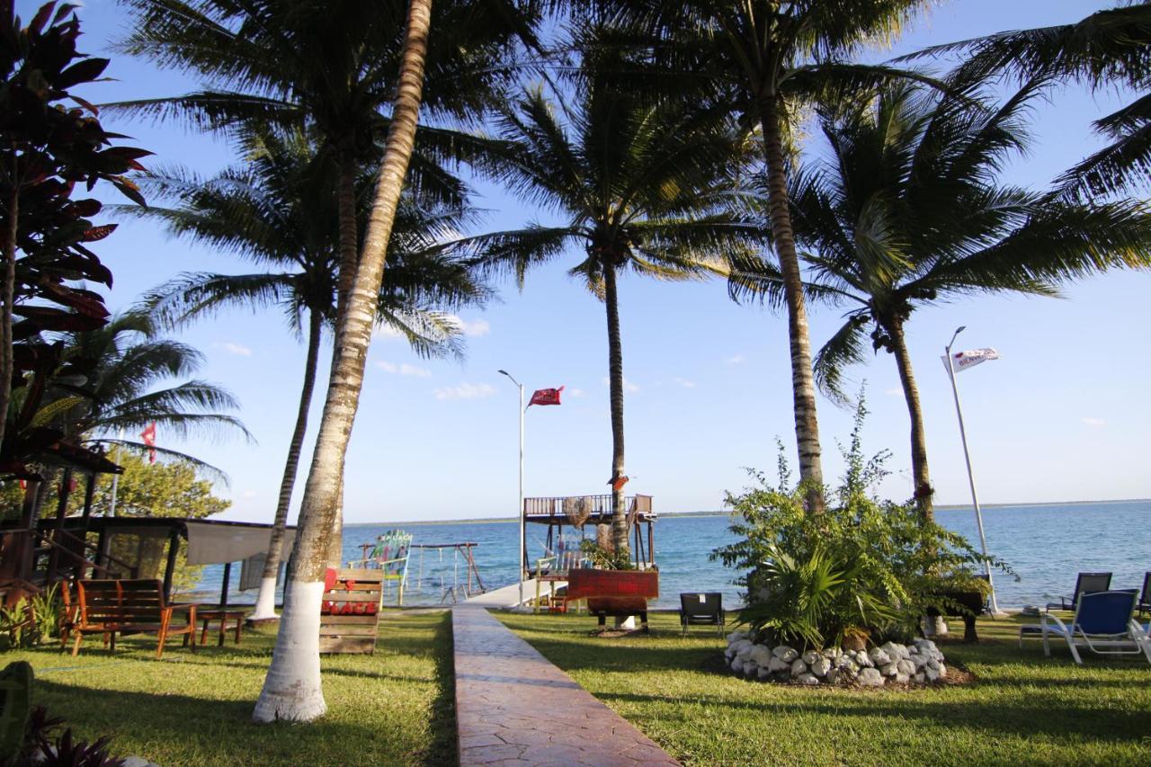Coras Place Bacalar Lagoon Front ภายนอก รูปภาพ