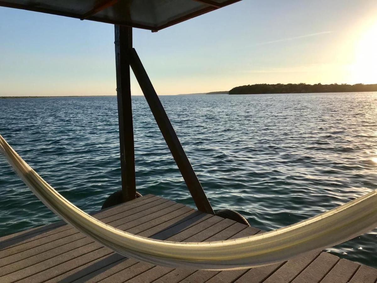 Coras Place Bacalar Lagoon Front ภายนอก รูปภาพ