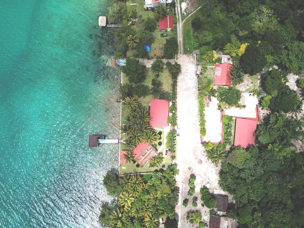 Coras Place Bacalar Lagoon Front ภายนอก รูปภาพ