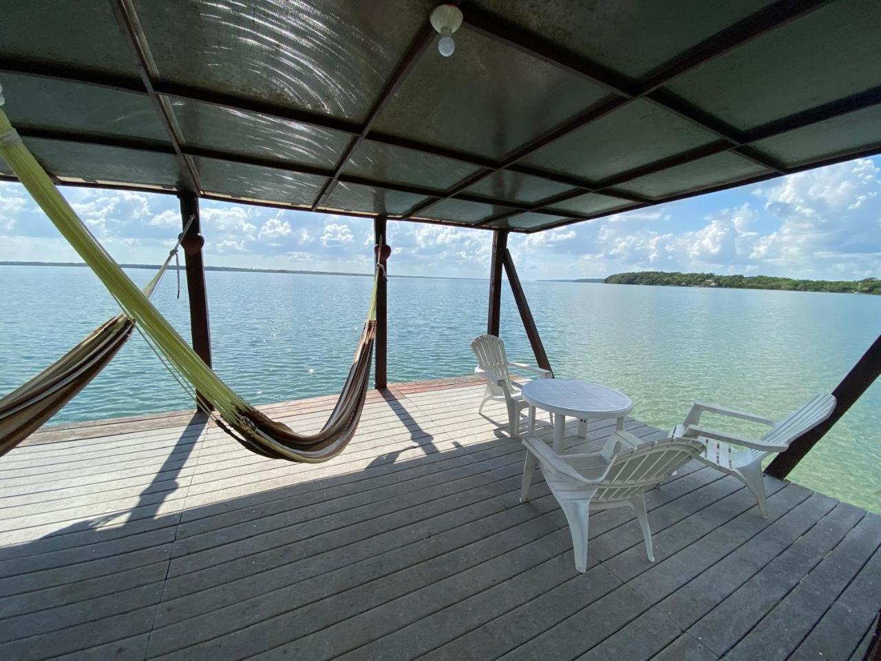 Coras Place Bacalar Lagoon Front ภายนอก รูปภาพ