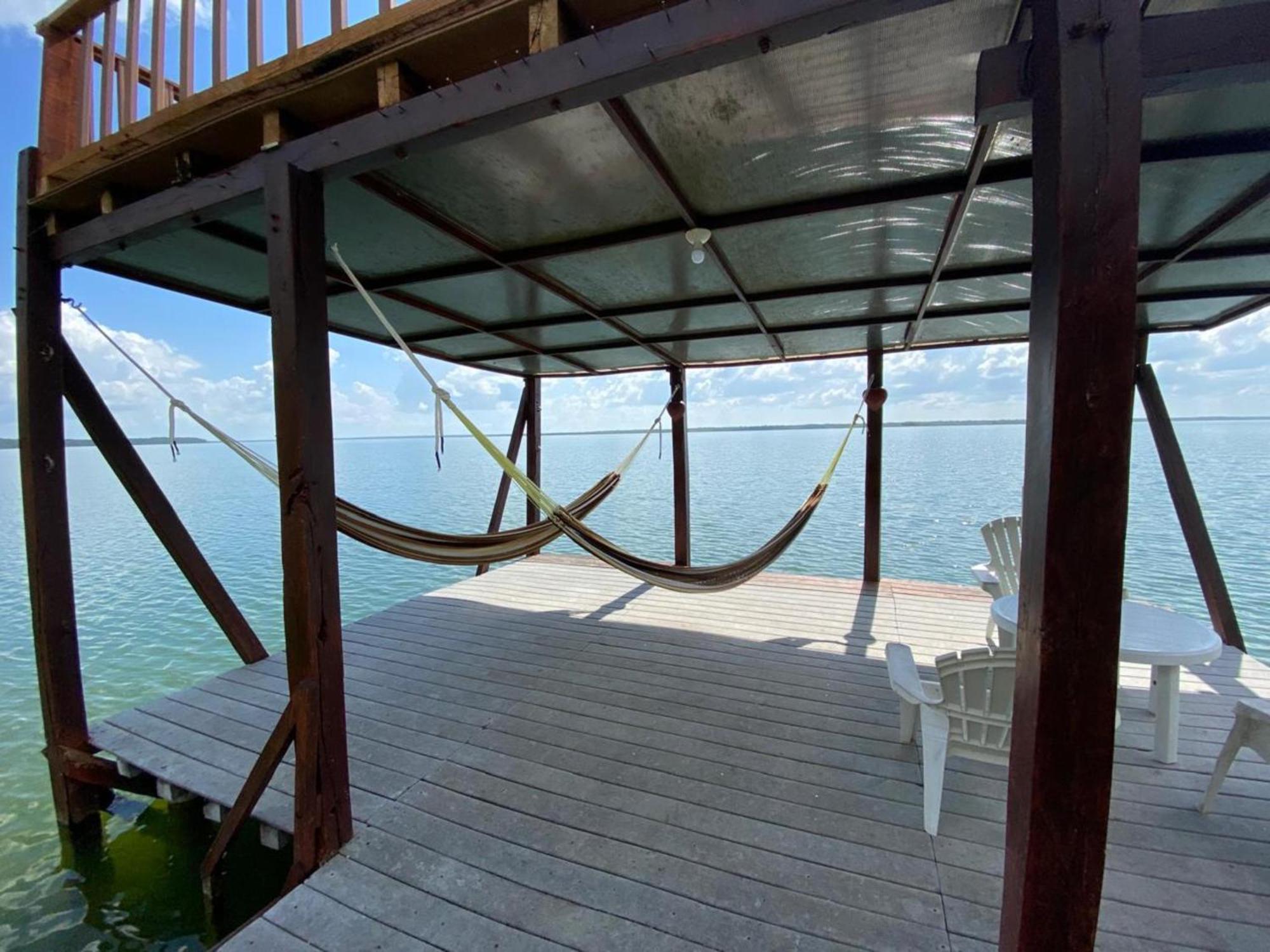 Coras Place Bacalar Lagoon Front ภายนอก รูปภาพ