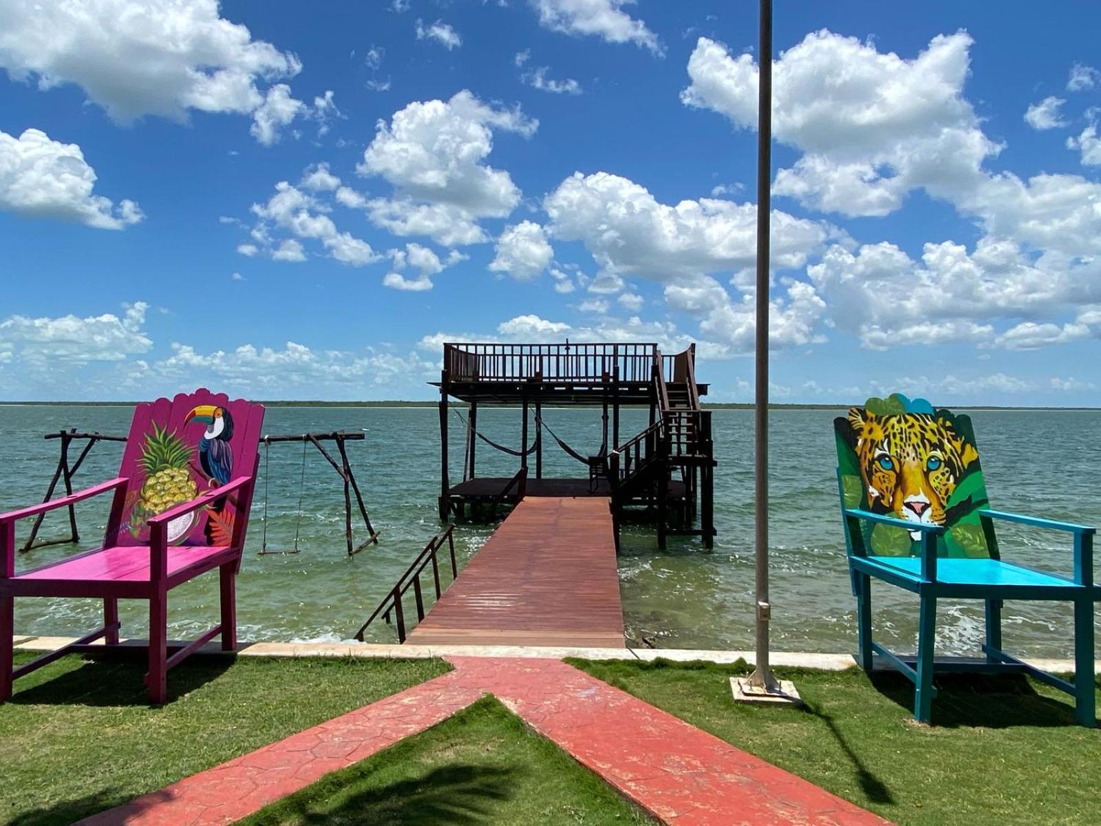 Coras Place Bacalar Lagoon Front ภายนอก รูปภาพ